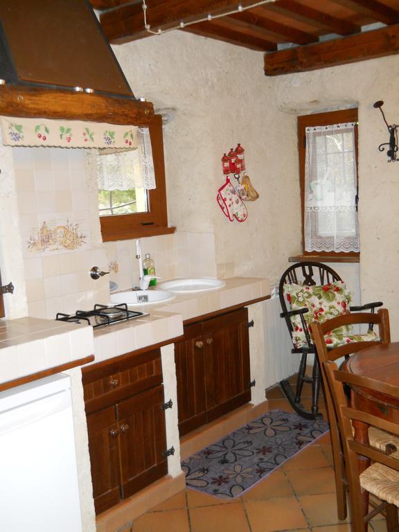 Lo Scoiattolo Villa Ventimiglia Eksteriør billede